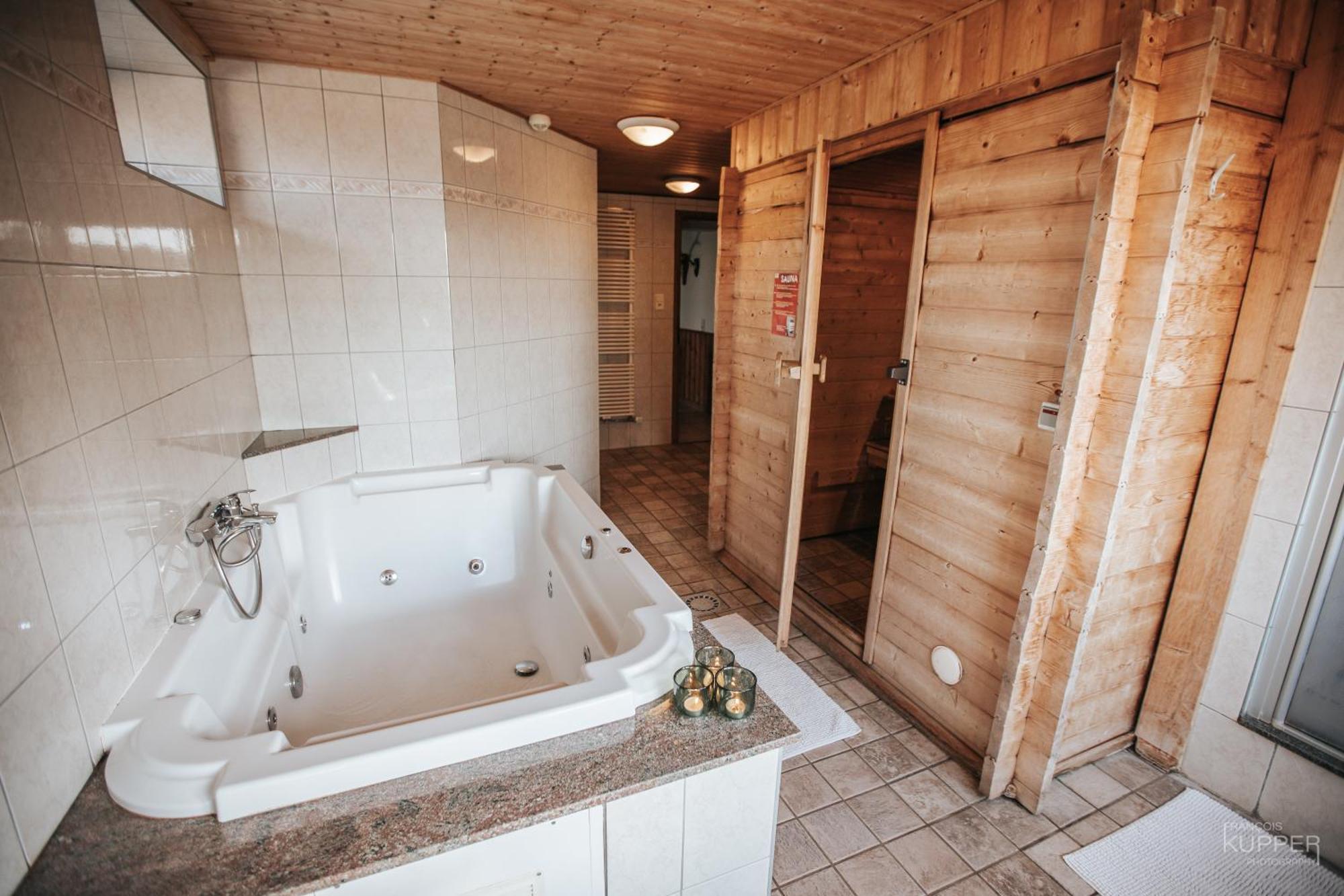 Вілла Le Gagnage 31 Pers- Malmedy, Rustique, Vue, Wellness Екстер'єр фото